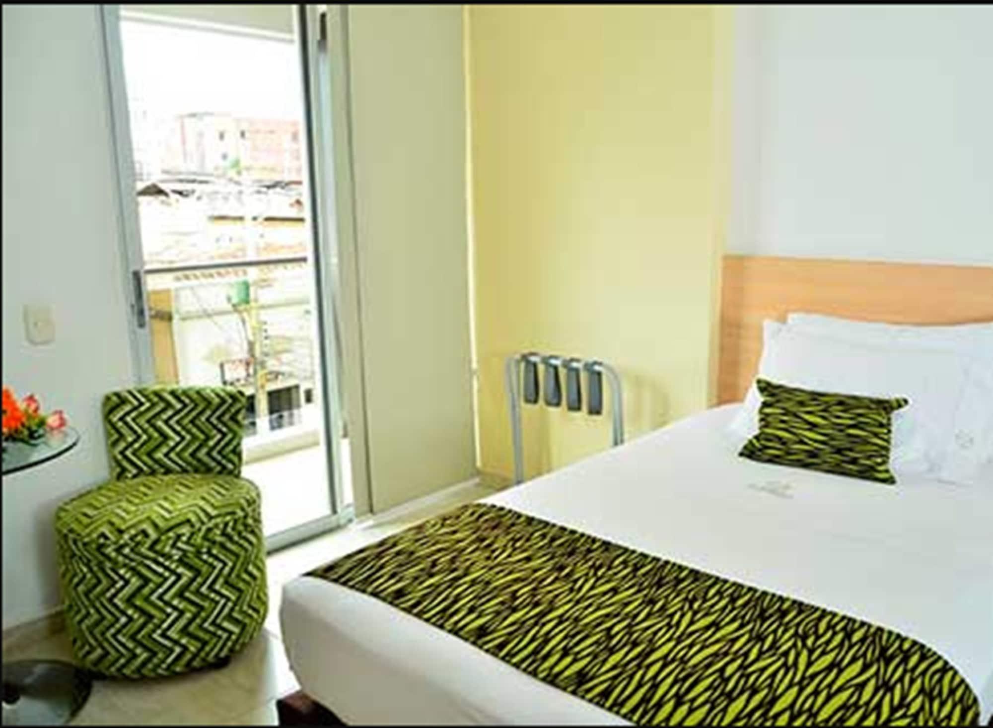 Hotel La Serrania ブカラマンガ エクステリア 写真