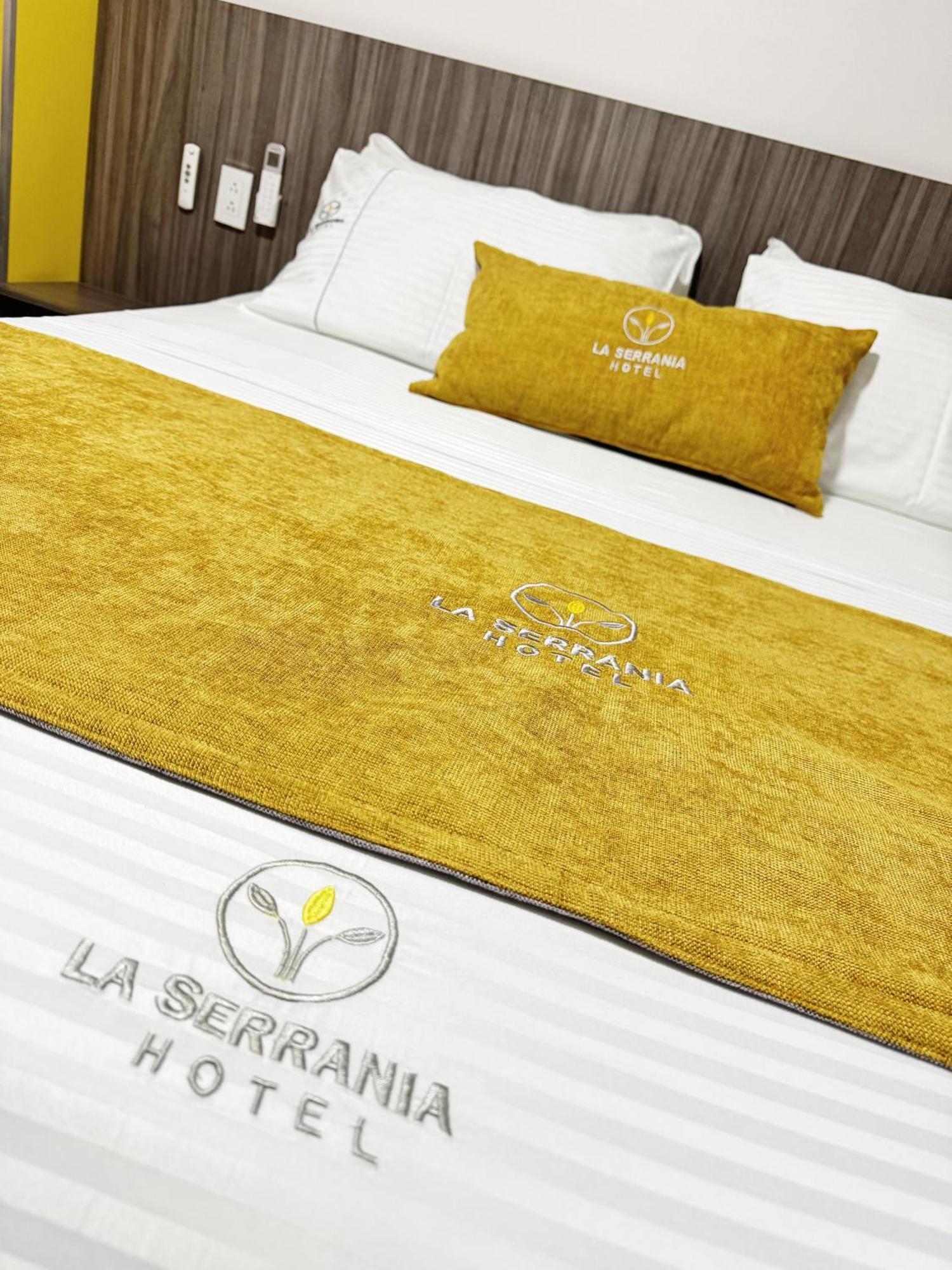 Hotel La Serrania ブカラマンガ エクステリア 写真