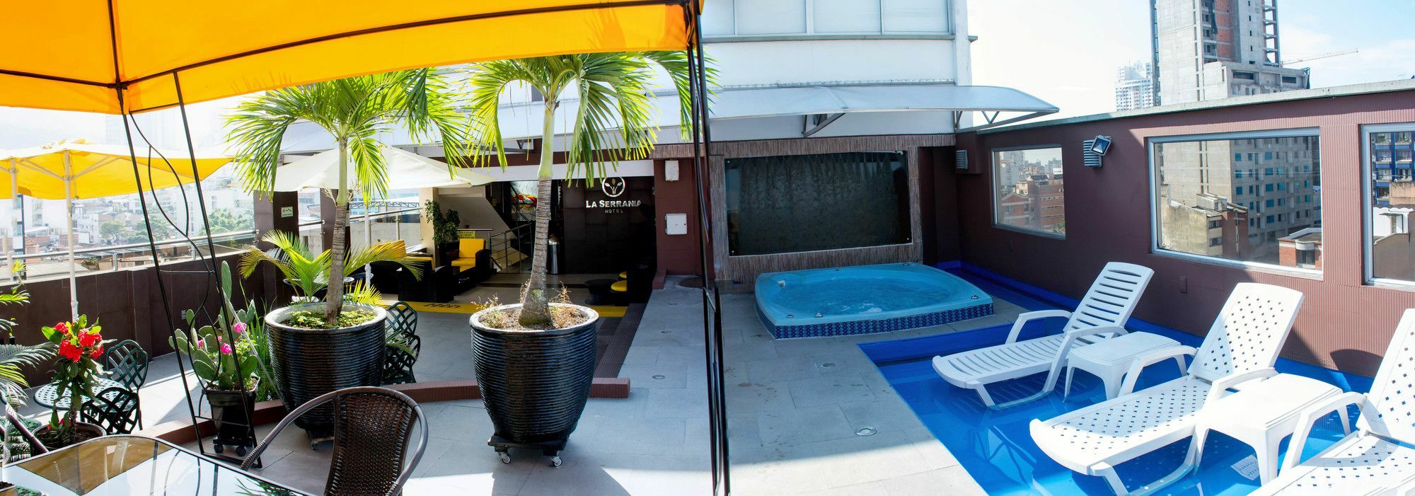 Hotel La Serrania ブカラマンガ エクステリア 写真